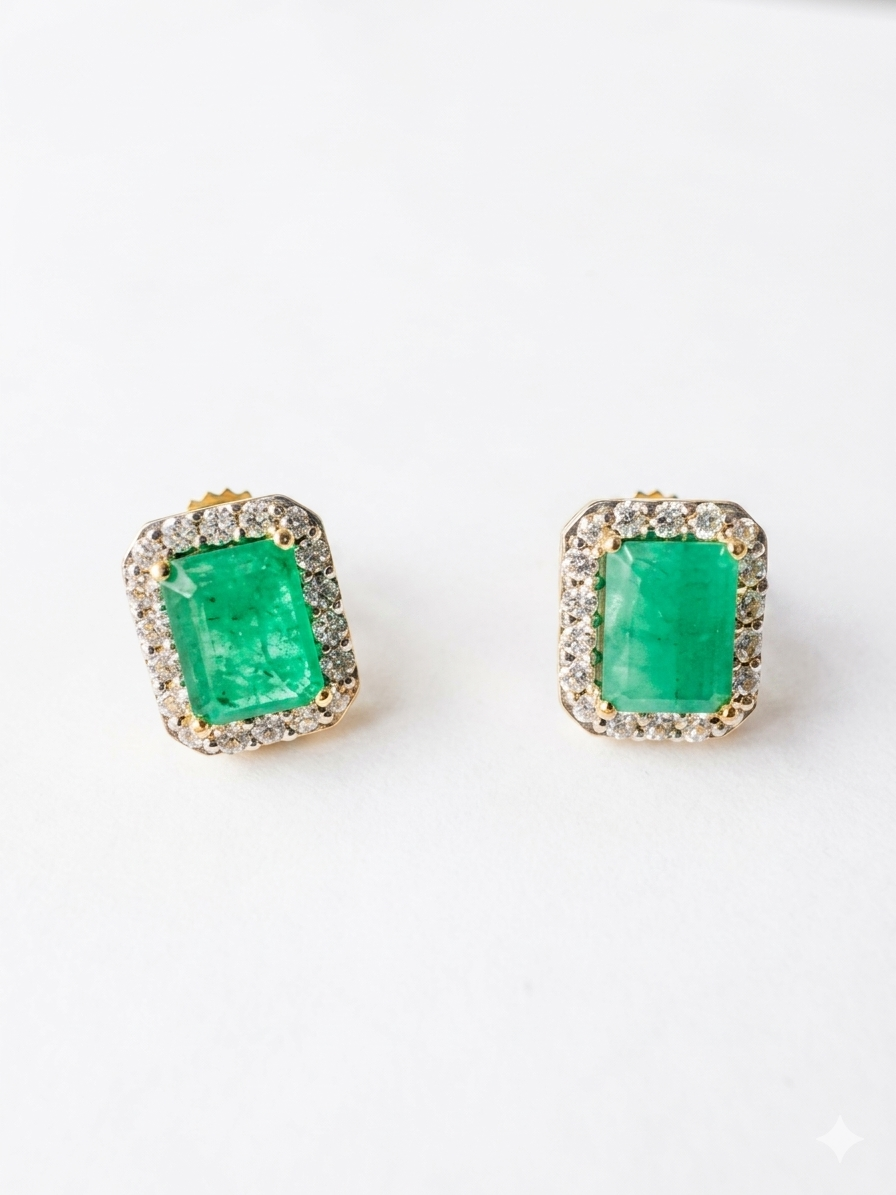 Aretes con Esmeralda y Halo Diamantes