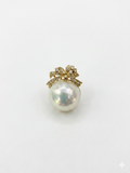 Dije de Perla Grande con Diamantes