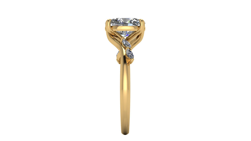 Anillo de compromiso  ovalado, diamantes laterales marquise - Armando